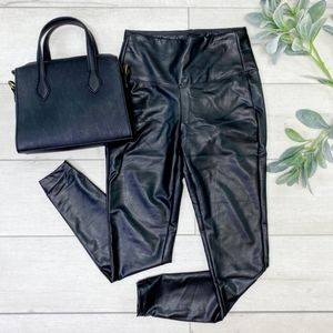Faux Leather Leggings in Black XL